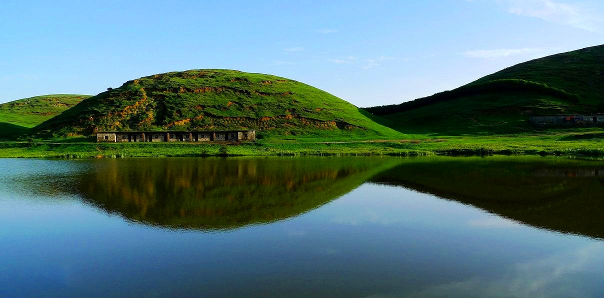 仰天湖草原风景旅游区 Yangtianhu Grassland Scenic Tourist Area.jpg